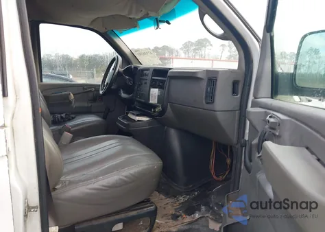 2006 Chevrolet Express Work Van z USA, uszkodzony, nr VIN 1GCHG39U961151928